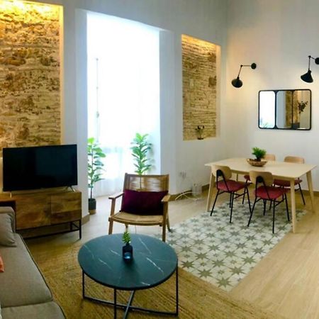 Gatu Premium Villa Libertad, Preferente Mayores De 25 Anos Y Familias カディス エクステリア 写真