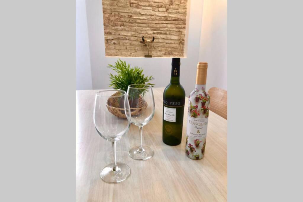 Gatu Premium Villa Libertad, Preferente Mayores De 25 Anos Y Familias カディス エクステリア 写真